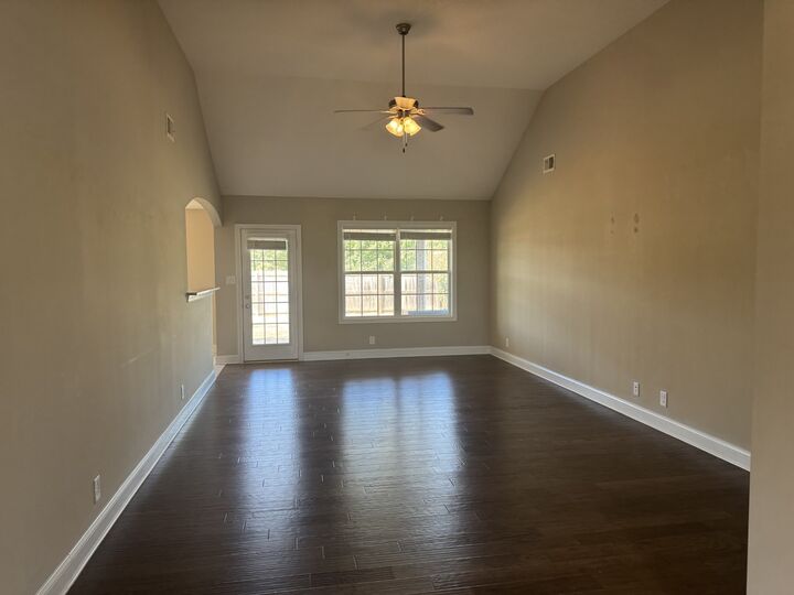 Property Photo:  116 Ambridge St  KY 42262 