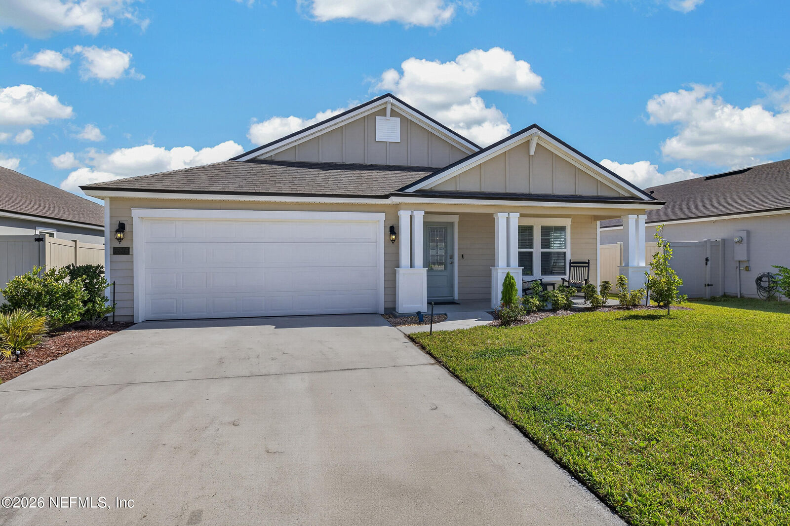 Property Photo:  65805 Edgewater Drive  FL 32097 