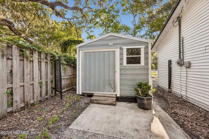 Property Photo: 1992 Palm Drive FL 32034