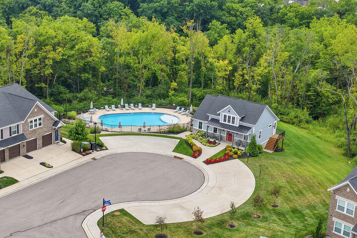 Property Photo: 592 Foxhill Drive KY 41017
