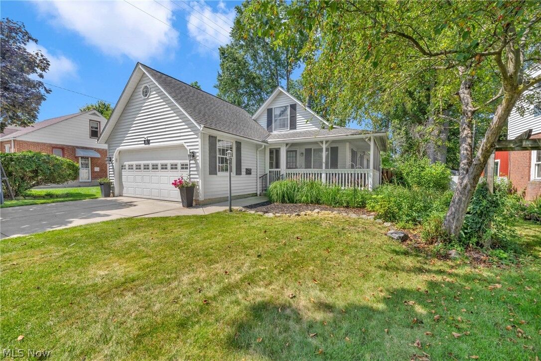Property Photo:  360 Huntmere Drive  OH 44140 
