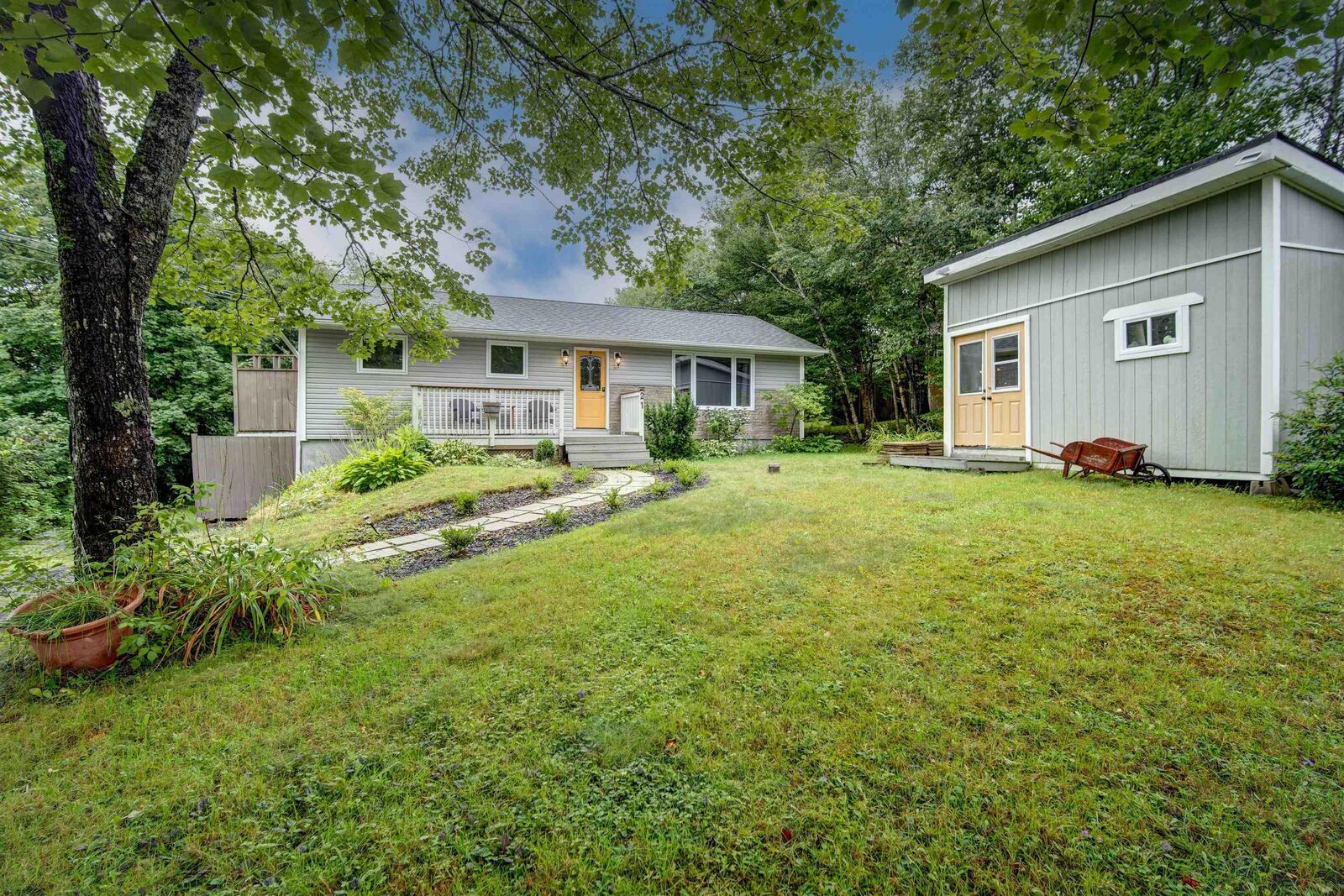 Property Photo: 21 Cathy Road NS B3T 2L2