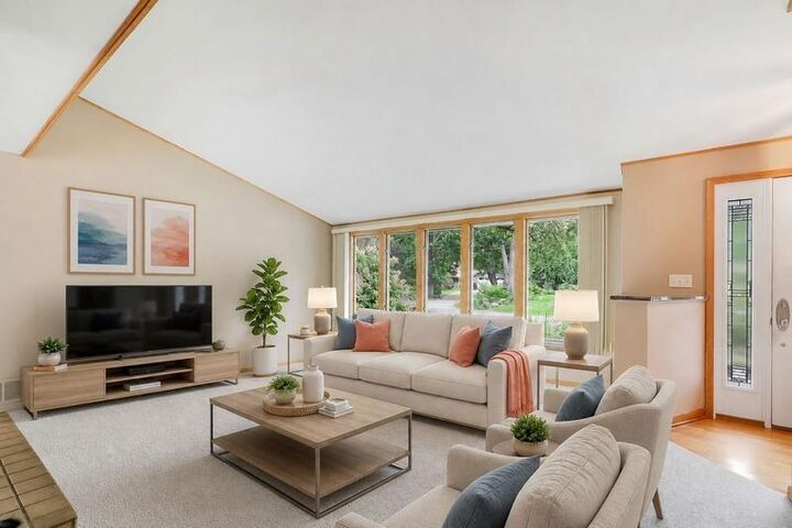 Property Photo:  2430 Vale Crest Road  MN 55422 