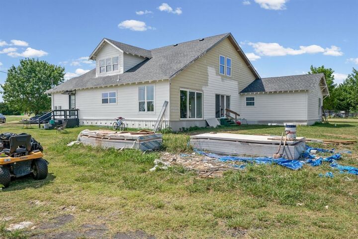 Property Photo:  759 County Road 2738  TX 75135 
