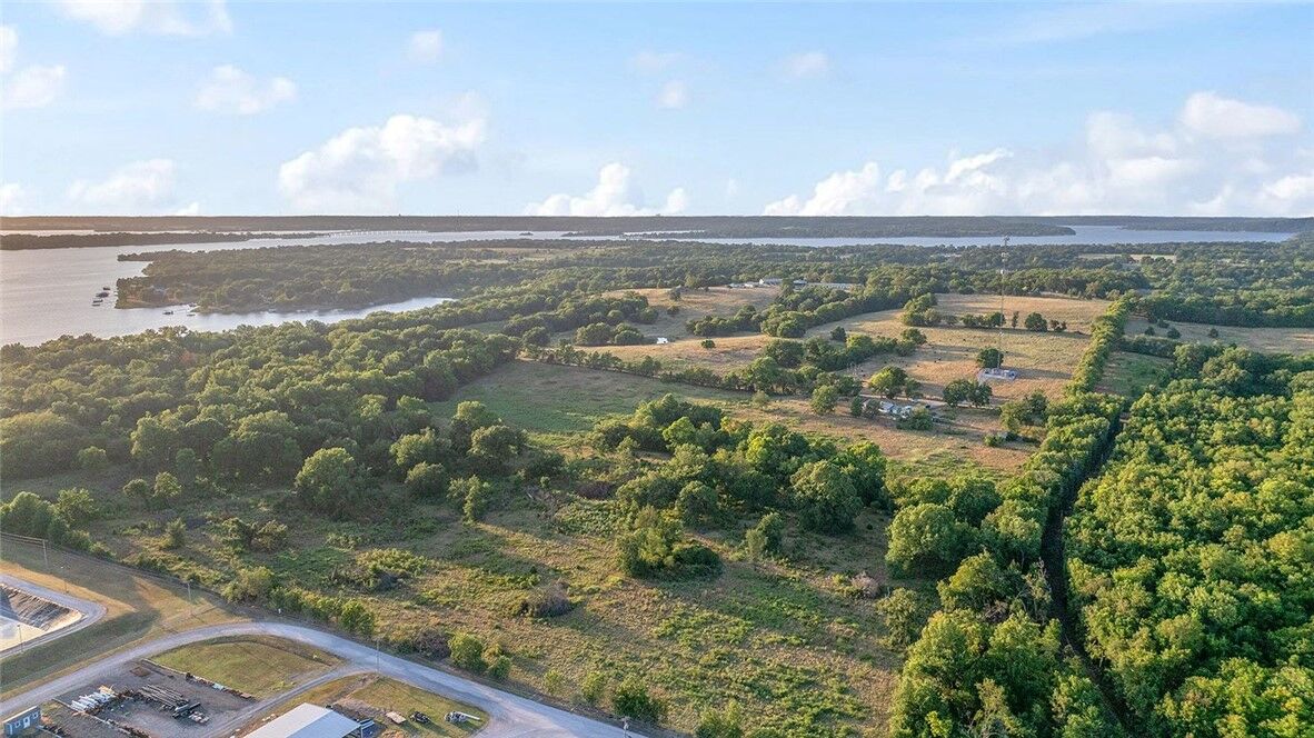 Property Photo:  E 280 Road  OK 74344 