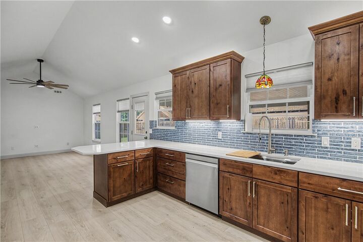 Property Photo: 104 N Michael Street AR 72745
