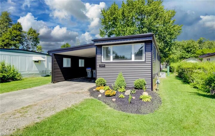 Property Photo:  164 Birch Street  ON N5A 6S6 