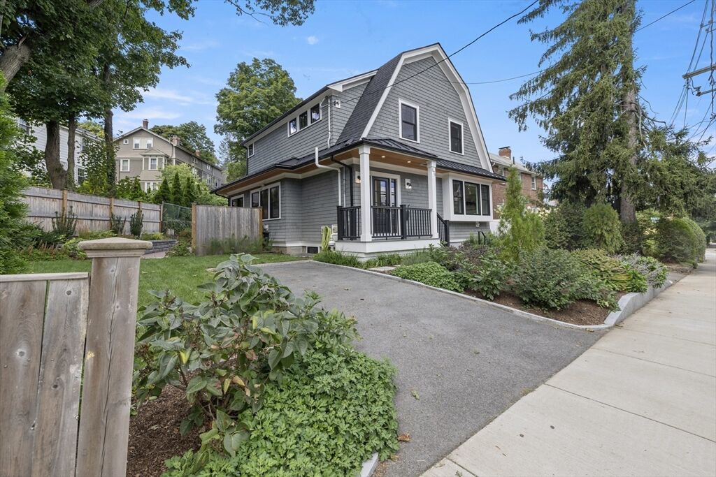 Property Photo: 579 Centre St MA 02458