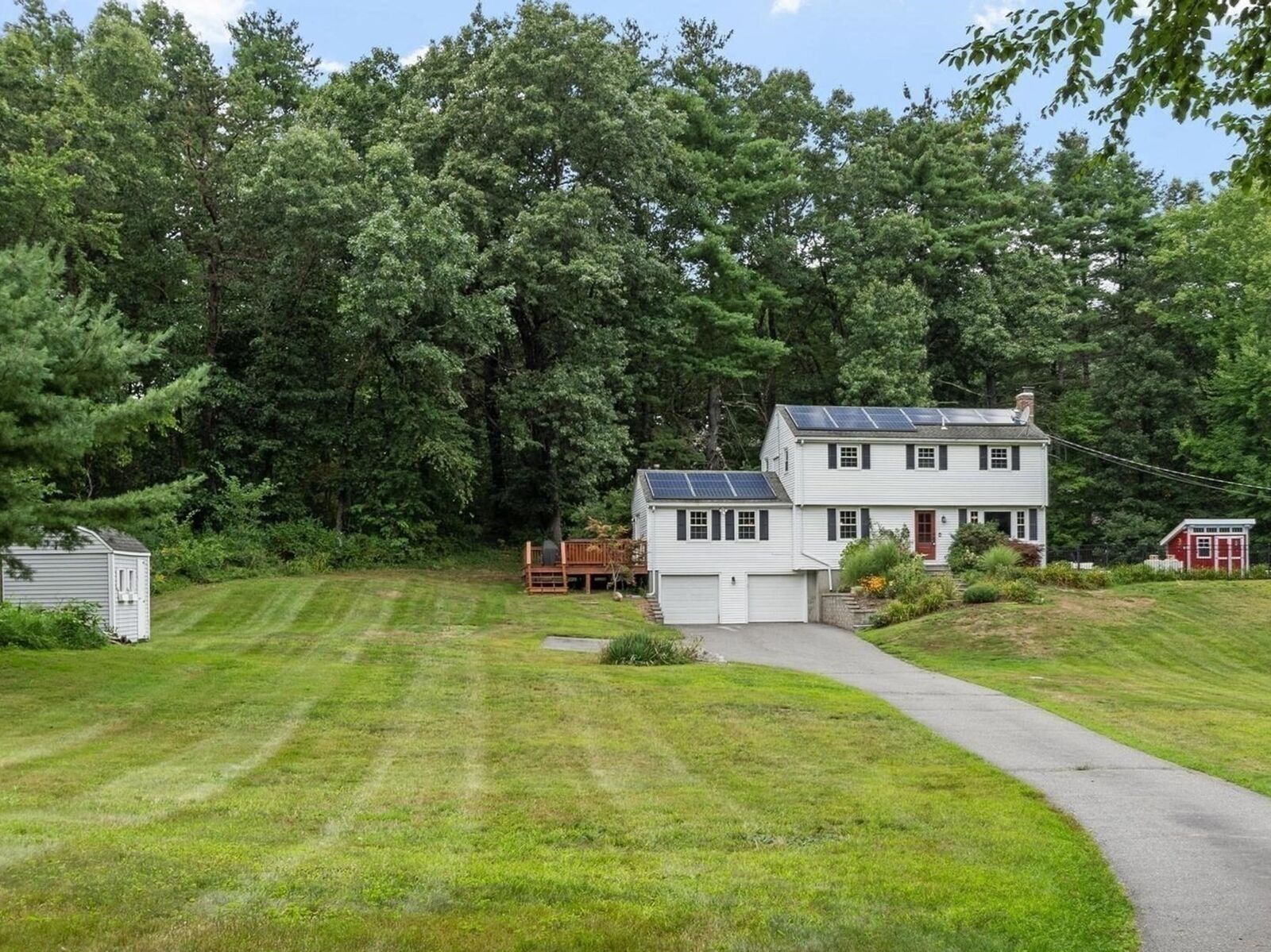 Property Photo: 3 Eldridge Road MA 01451