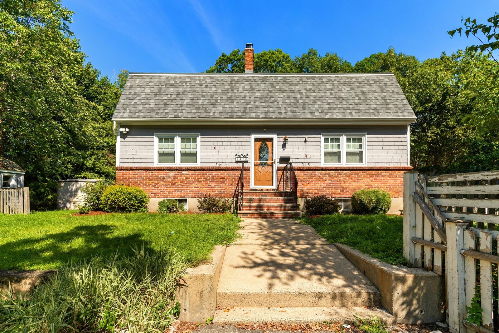 Property Photo:  42 Thistle Street  MA 01905 