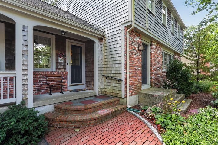 Property Photo: 290 Grove St MA 02061