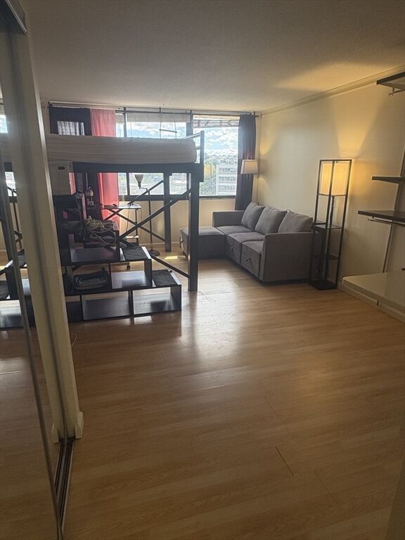 Property Photo:  70 Southbridge St 812  MA 01608 