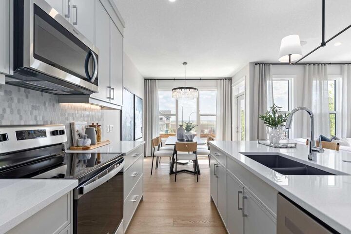 Property Photo: 78 Heartwood Villas SE AB T3S 0R7