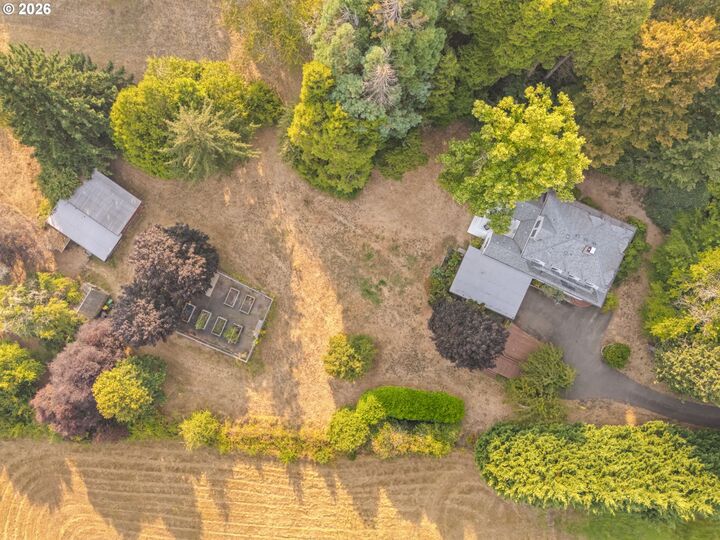 Property Photo: 2300 Childs Rd OR 97034
