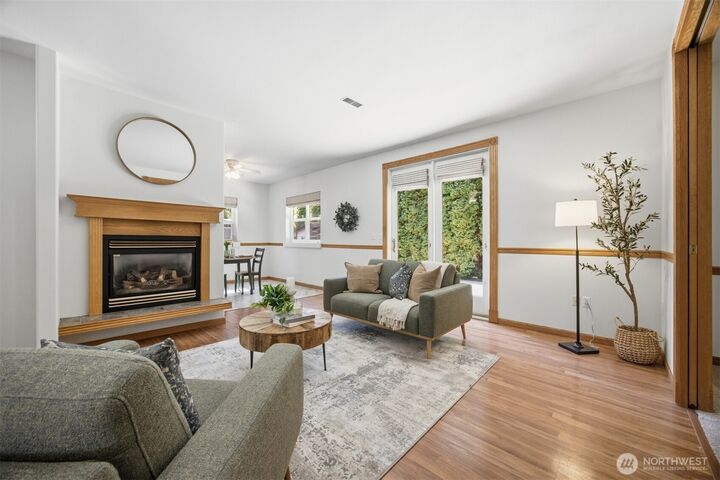 Property Photo:  1203  Roland Street  WA 98229 