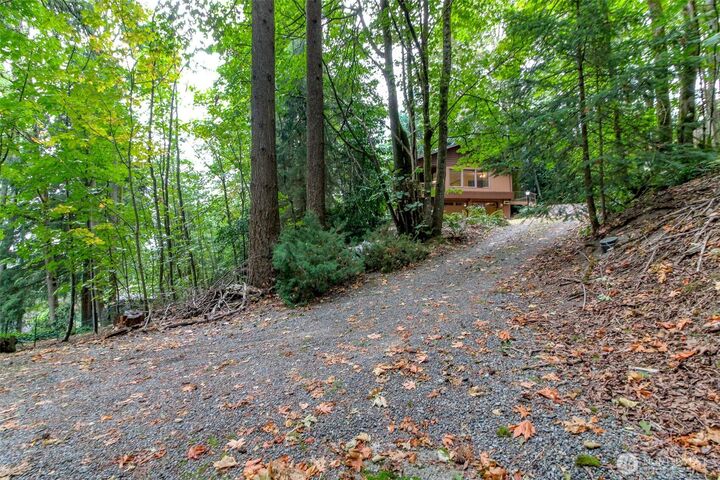 Property Photo:  4917  145th Avenue SE  WA 98006 