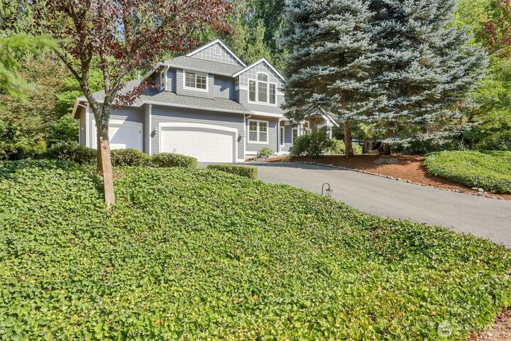 Property Photo:  4335  279th Avenue NE  WA 98053 