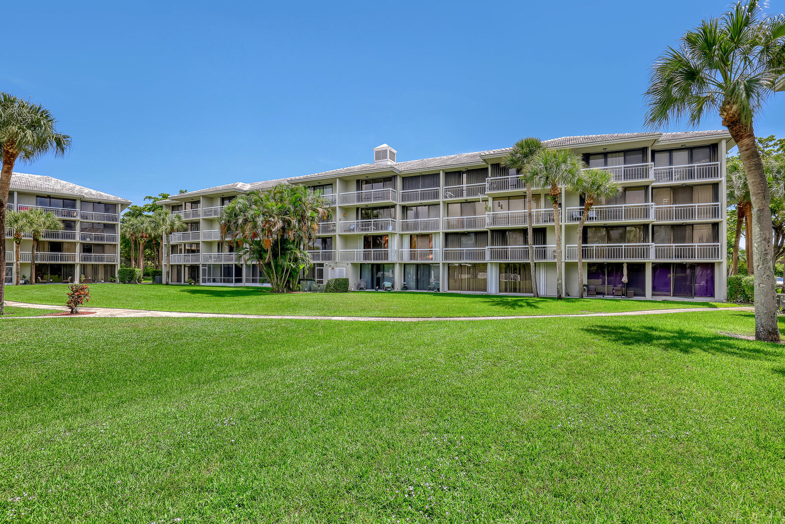 Property Photo: 2621 Village Boulevard 203 FL 33409