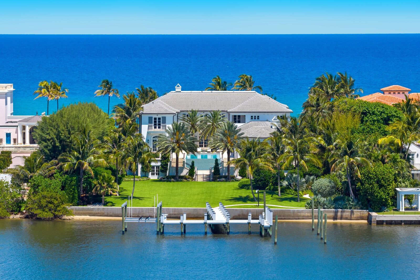 Property Photo:  1616 S Ocean Boulevard  FL 33480 