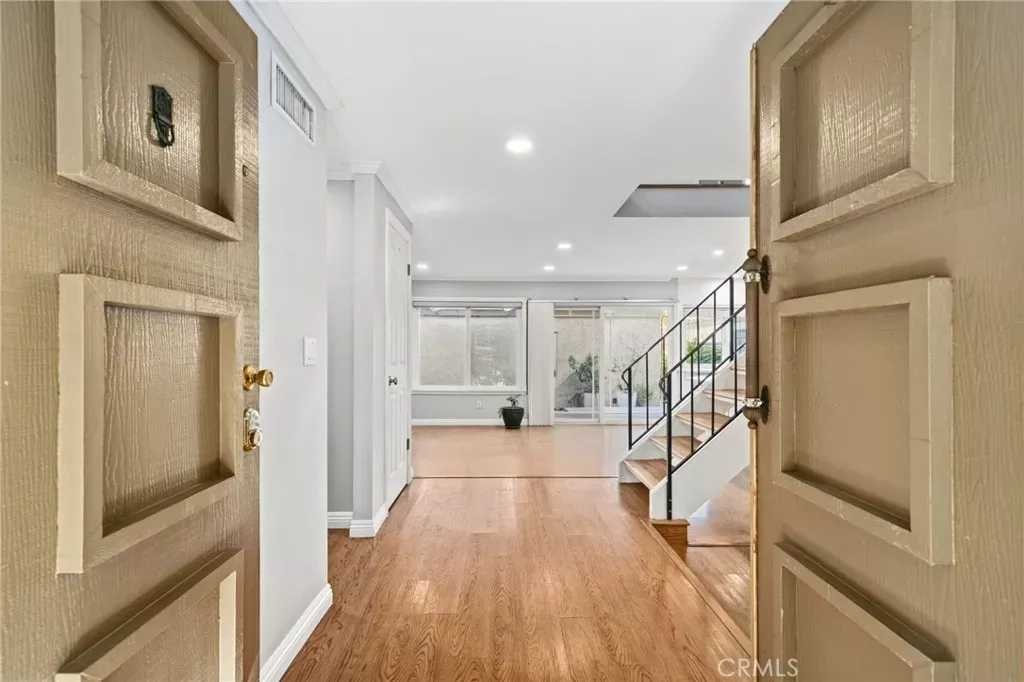 Property Photo:  941 S Firwood  CA 92806 