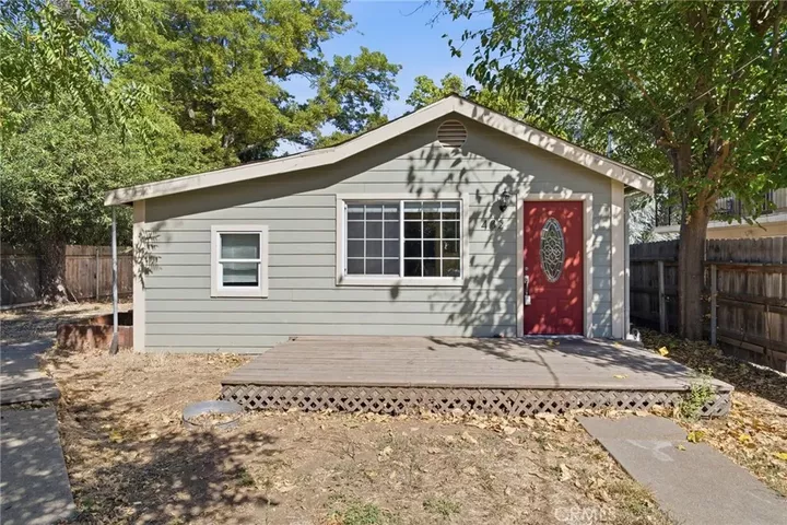 Property Photo:  482 East 5th Avenue  CA 95926 