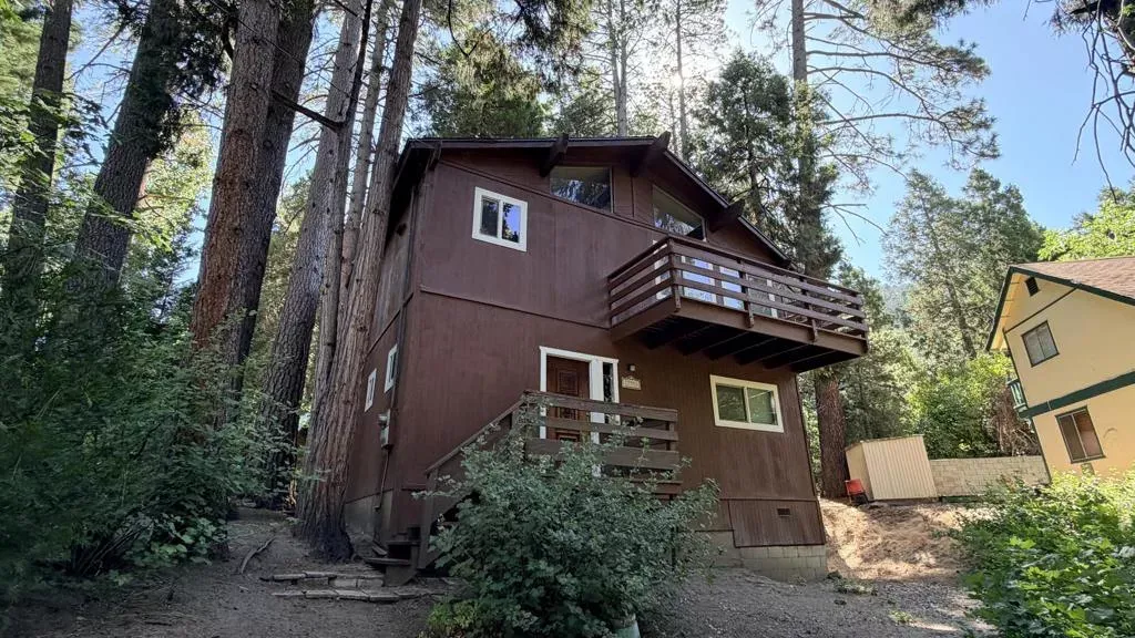 Property Photo: 25950 Lilac Drive CA 92549