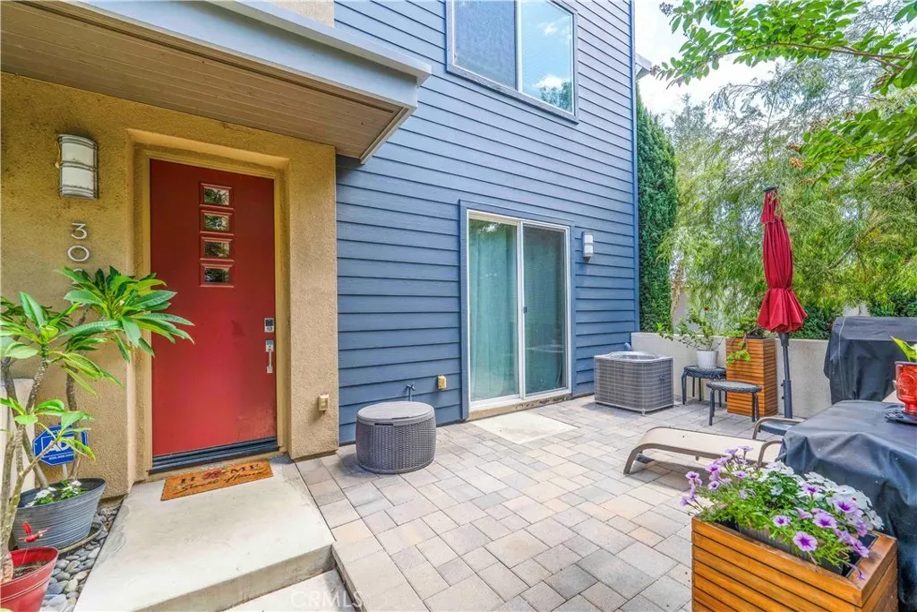 Property Photo:  3026 Sage  CA 90712 