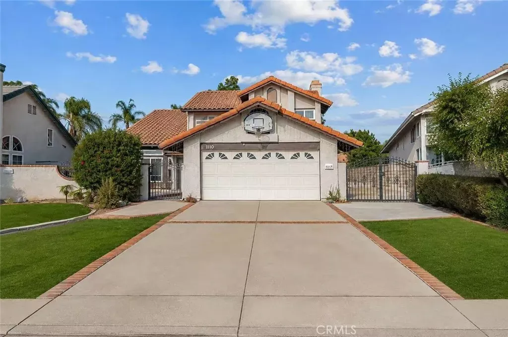 Property Photo: 1310 Heidelberg Avenue CA 91789
