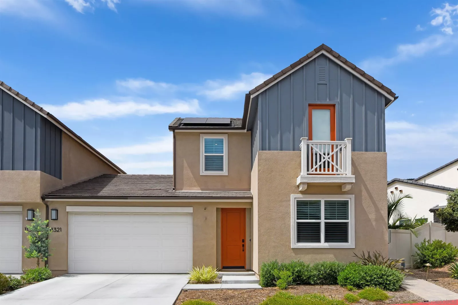 Property Photo: 11321 Jacob Ln CA 92129
