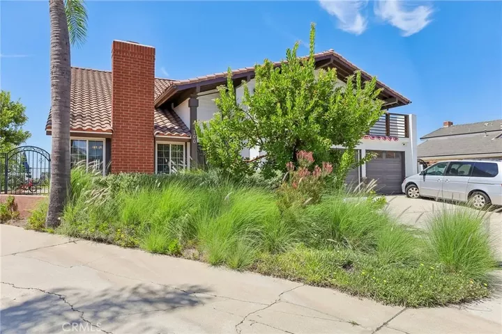 Property Photo:  100 Terraza San Carlos  CA 90631 