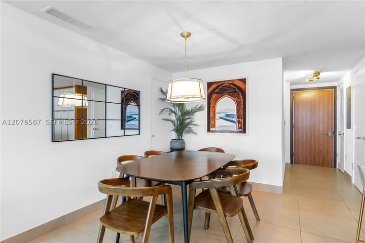 Property Photo:  5875 Collins Ave 903  FL 33140 