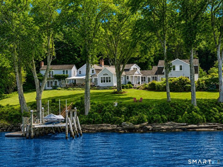 Property Photo:  288 Middlesex Avenue  CT 06412 