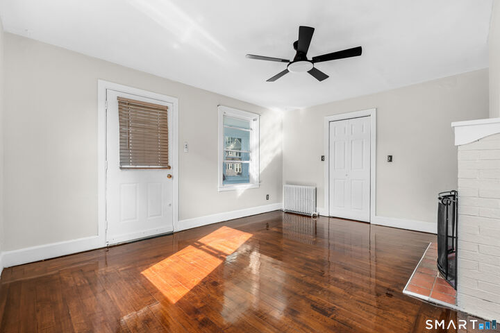 Property Photo: Ashland Place 1 CT 05513