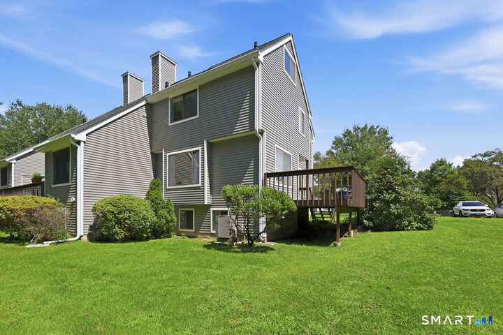 Property Photo: 78 Silo Way 78 CT 06002