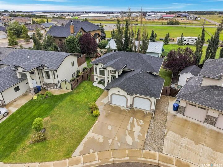 Property Photo: 5 Brooklyn Court SK S0K 0A1