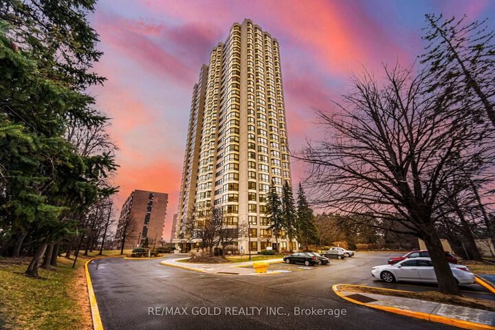 8 Lisa Street 903 — photo 1