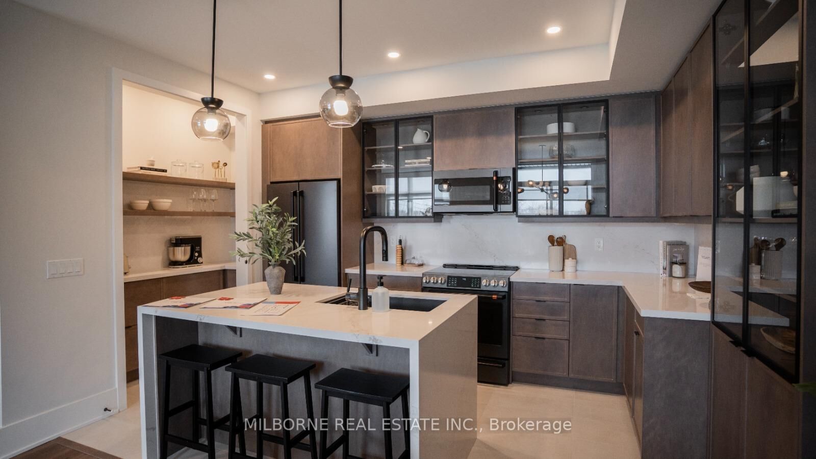 Property Photo: 8 Arthur Plaxton Way ON L6E 2E5