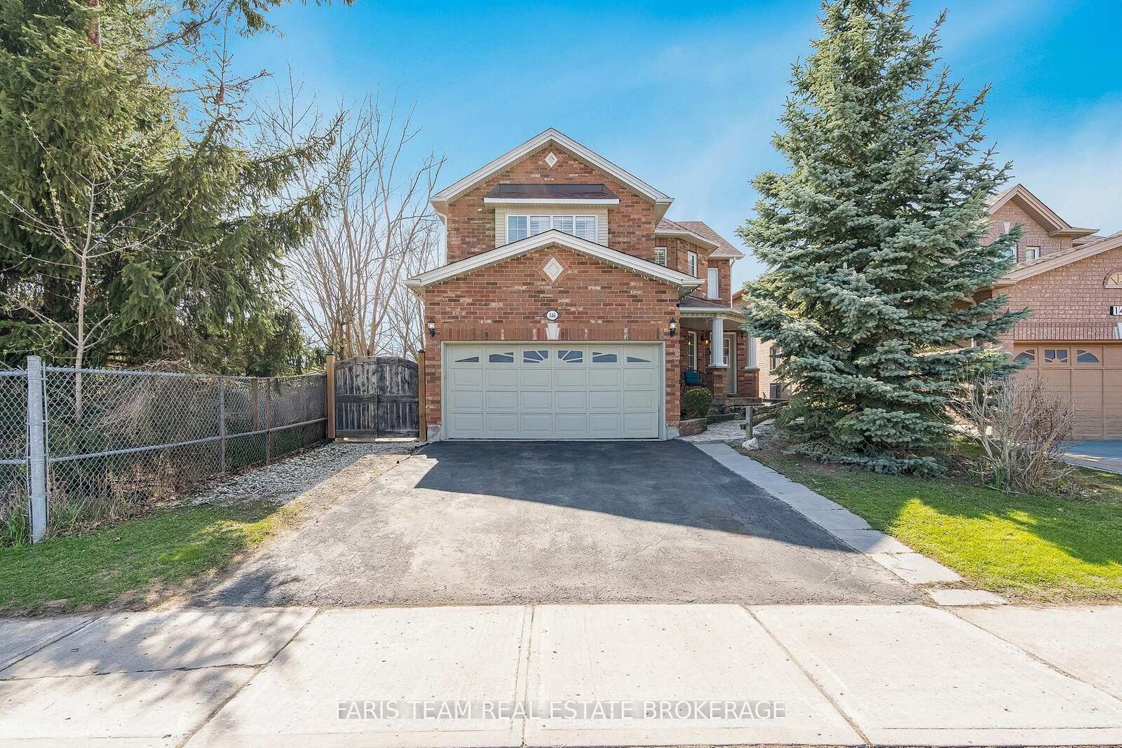 Property Photo: 146 8th Avenue ON L9R 1Z8
