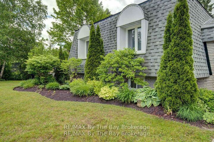 Property Photo: 93 Frederick Drive ON L9Z 1P1