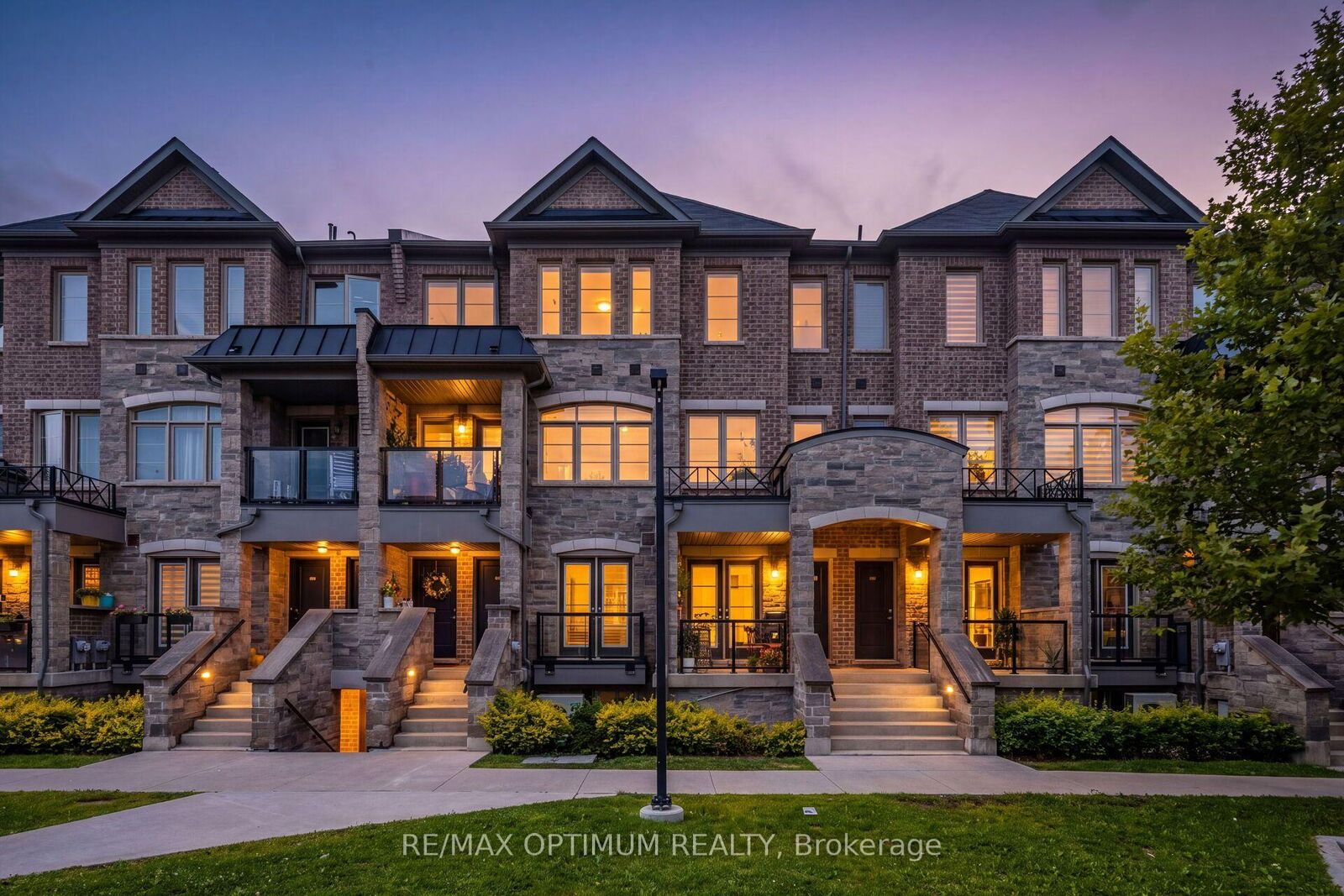 Property Photo: 200 Veterans Drive 160 ON L7A 4S6