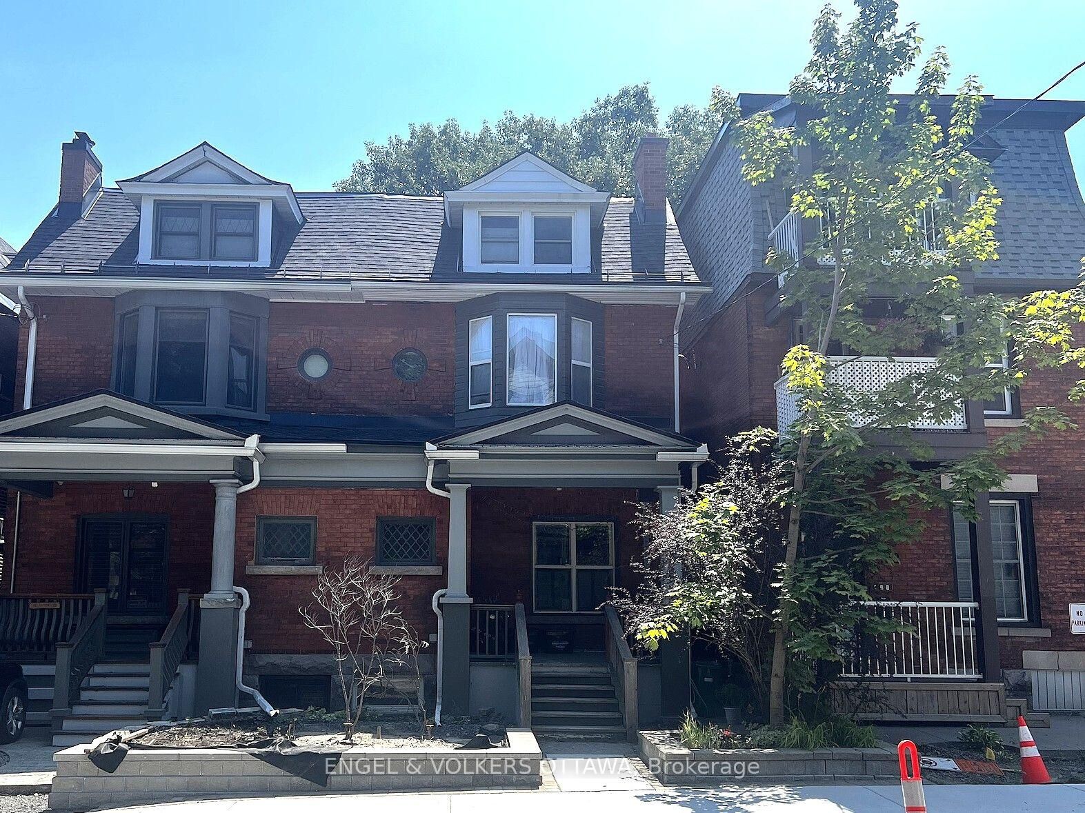 Property Photo:  190 James Street  ON K1R 5M7 