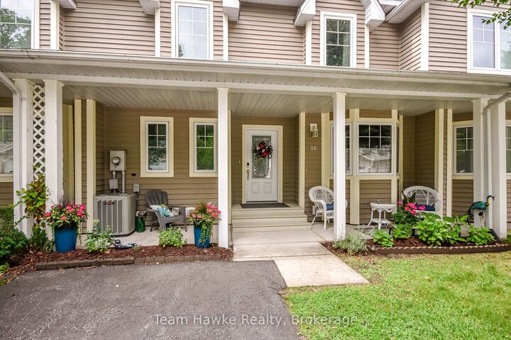 Property Photo: 26 Drummond Drive ON L9M 0A2