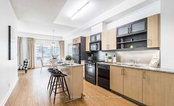 Property Photo:  350 Wellington Street W 203  ON M5V 3W9 