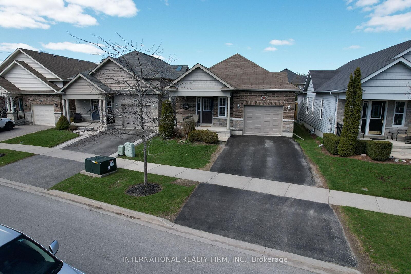 Property Photo:  438 Stirling Way  ON K9A 0G8 