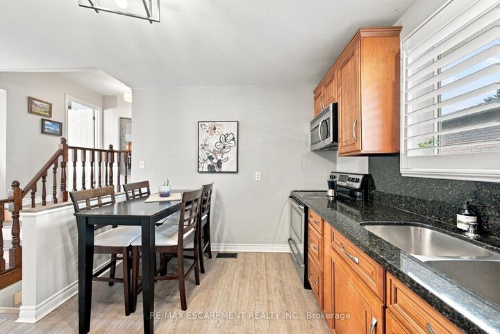 143 Independence Drive — photo 1
