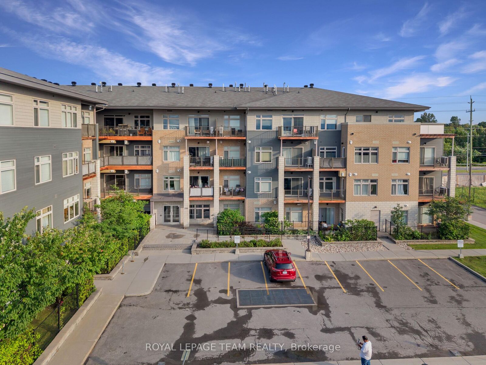 Property Photo: 2785 Baseline Road 215 ON K2H 0B7