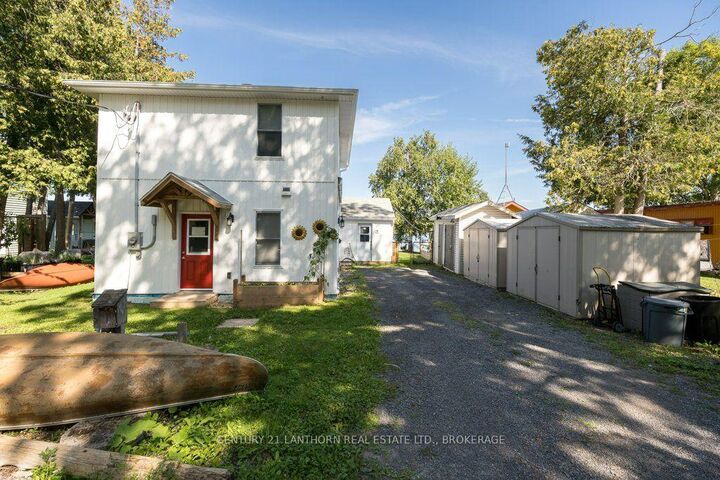 Property Photo:  74 Cottage Lane  ON K0K 2L0 
