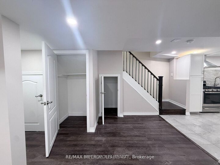 Property Photo:  51 Clarington Boulevard 814  ON L1C 7J8 