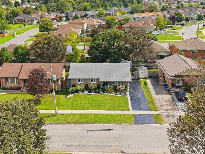 Property Photo:  15 Wilson Avenue  ON K9V 5S1 