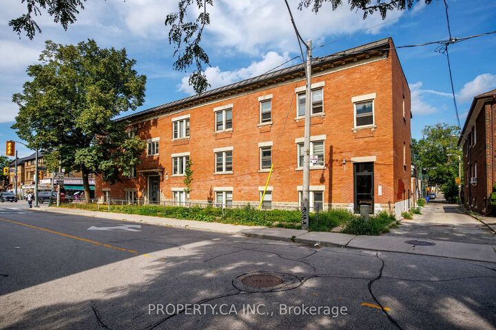 Property Photo:  97 Northcliffe Boulevard 9  ON M6H 3H3 